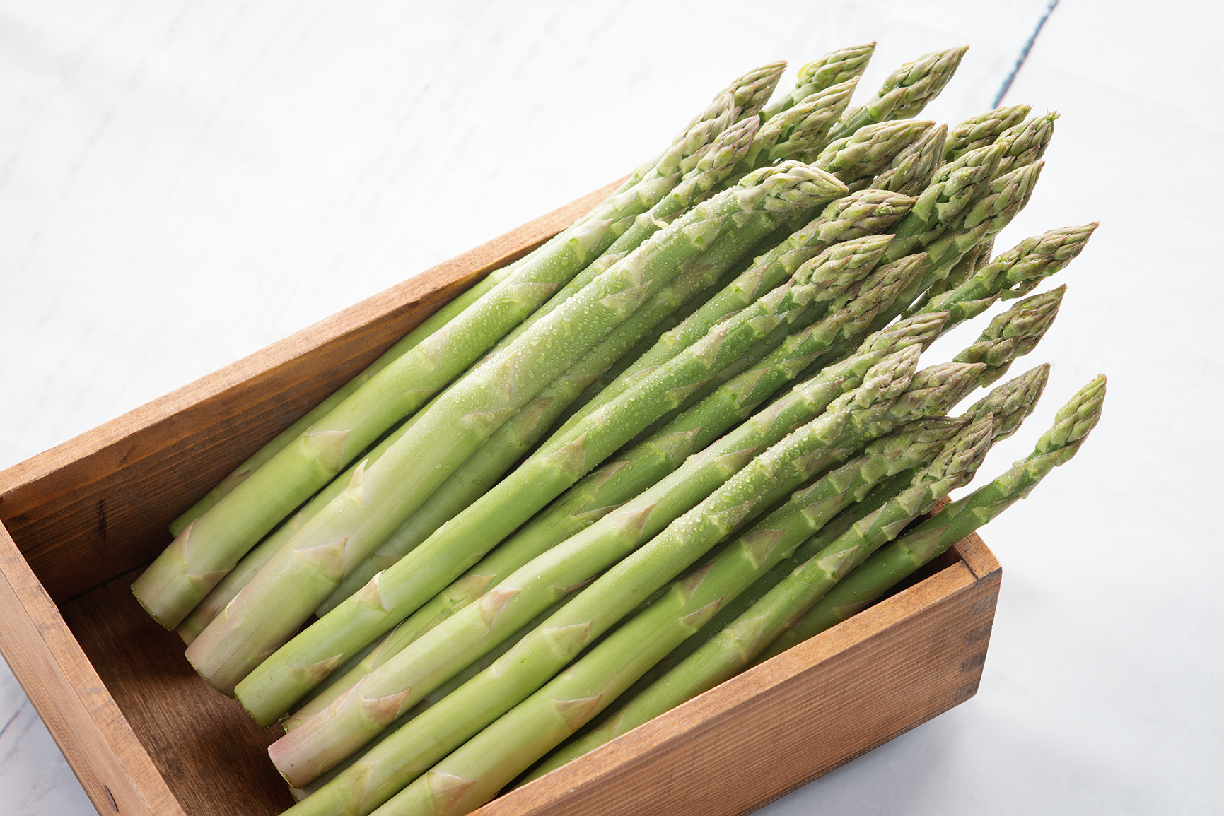 春アスパラ 2l 1kg 美幌町ふるさと納税応援サイト